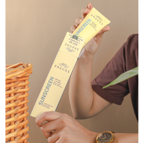 Broad Spectrum SPF 60 with Vitamin C Sunscreen (50 ml) - Image 2